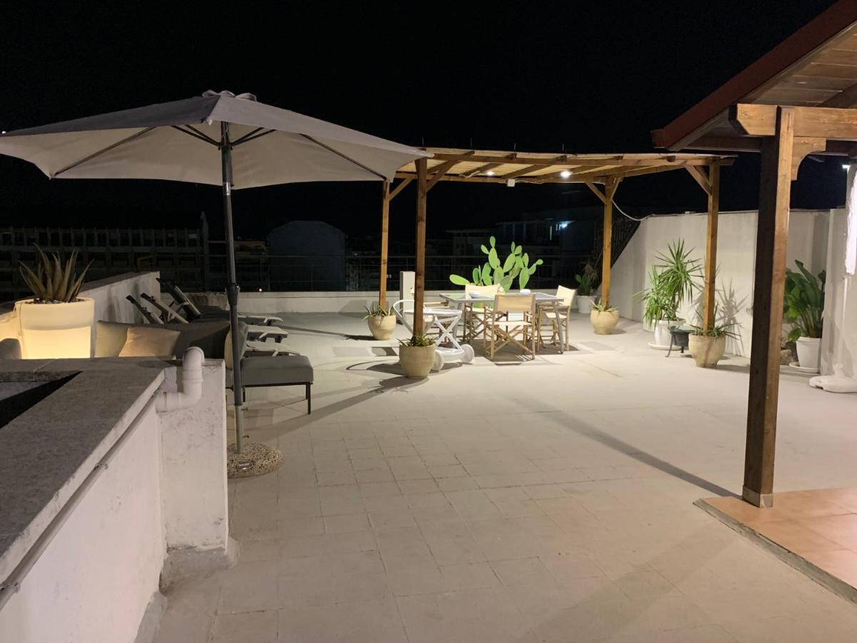 Dallalbaltramonto Lecce Exterior photo